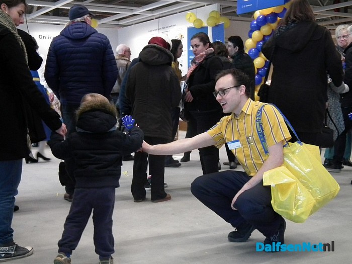 Ikea is open - Foto: Robert Bril