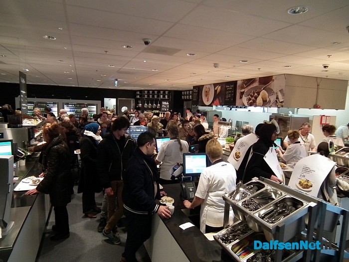 Ikea is open - Foto: Robert Bril