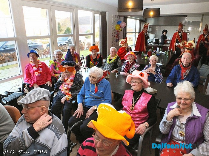 Sleutel Lemelerveld overhandigd aan Prins Carnaval - Foto: H.G. Foto