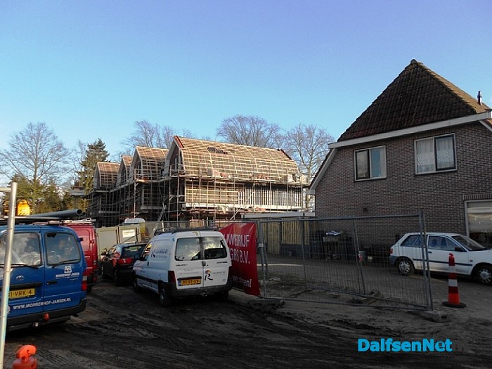 De dakpannen gaan er op