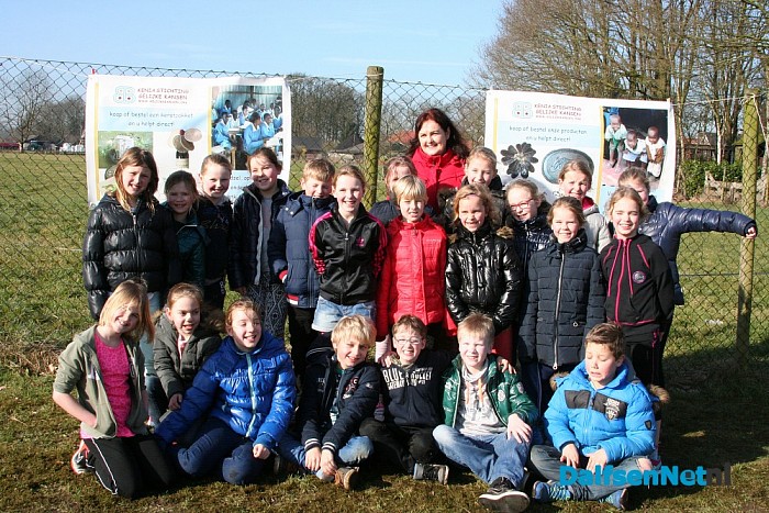 Juf Elly viert groots afscheid op de Carrousel