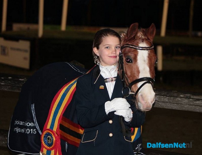 Ilona van Leussen kampioen Overijsselse kampioen pony Rhythmical