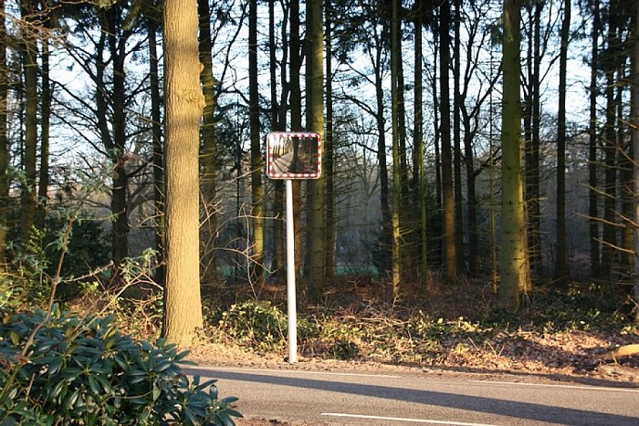 Spiegel geplaatst - Foto: Eigen geleverde foto