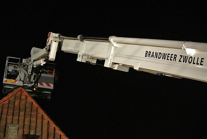 Schoorsteenbrand in monumentale boerderij - Foto: Niels Jansen