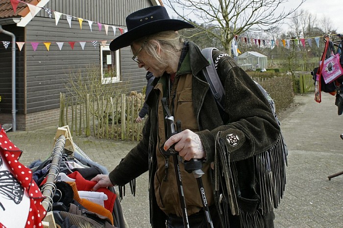 Kledingbeurs in Lindehoeve - Foto: Paul Scholten