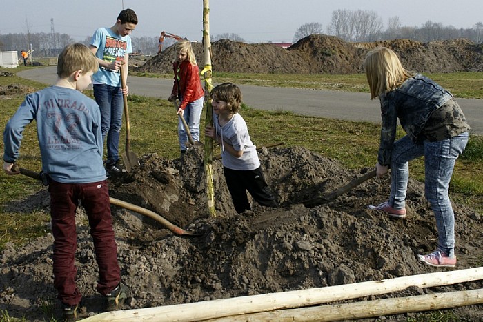 Boomplantfeest in Lemelerveld - Foto: Paul Scholten