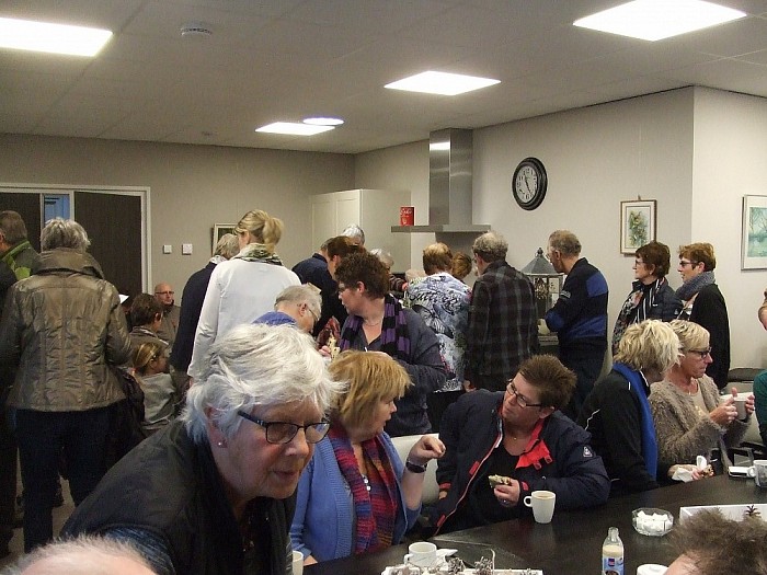 Wandeling Hoonhorst weer groot succes - Foto: Wim