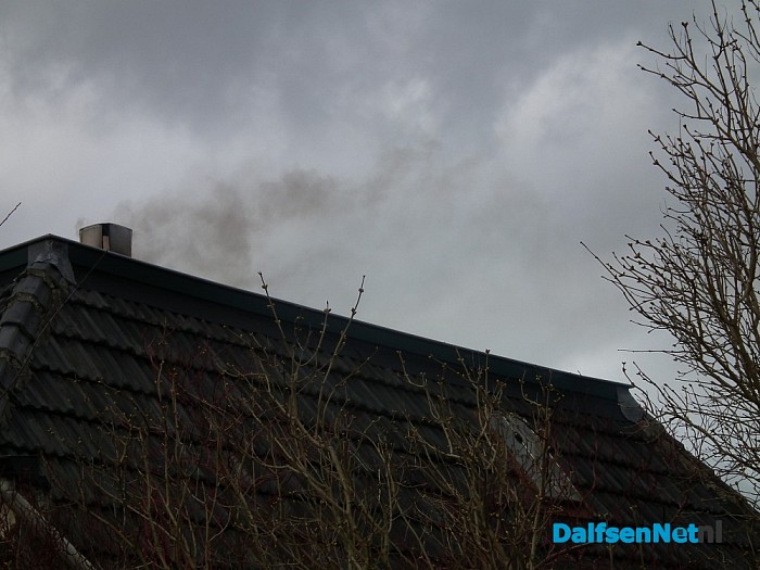 Brand in schoorsteen Koelmansstraat - Foto: Robert Bril