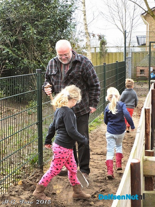 Vrijdag en zaterdag NL Doet. - Foto: H.G. Foto