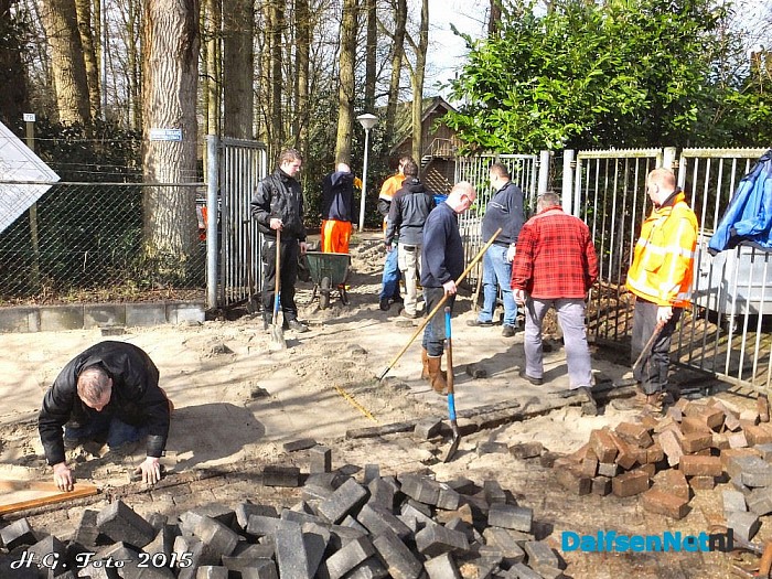 NL Doet bij de Scouting in Dalfsen. - Foto: H.G. Foto