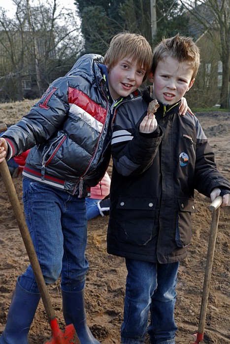 Open Dag Archeologisch Onderzoek Oosterdalfsen groot succes - Foto: Paul Scholten