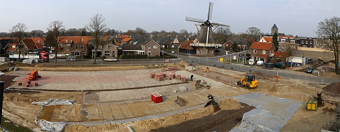 Update werkzaamheden rond het gemeentehuis - Foto: Paul Scholten