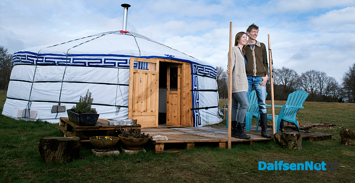 2 nieuwe bewoners in Dalfsen wonen in een tent