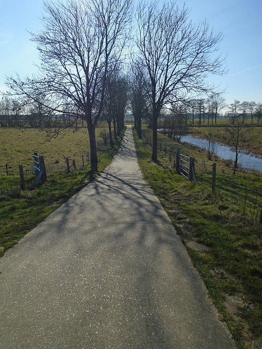 Fietsweer, een rondje kleine stuw - Foto: Lenze L