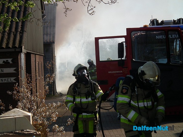 Brand bij zorgboerderij Middenweg - Foto: Robert Bril