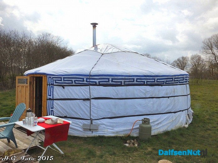 Opendag Yurt aan de Keizerssteeg. - Foto: H.G. Foto