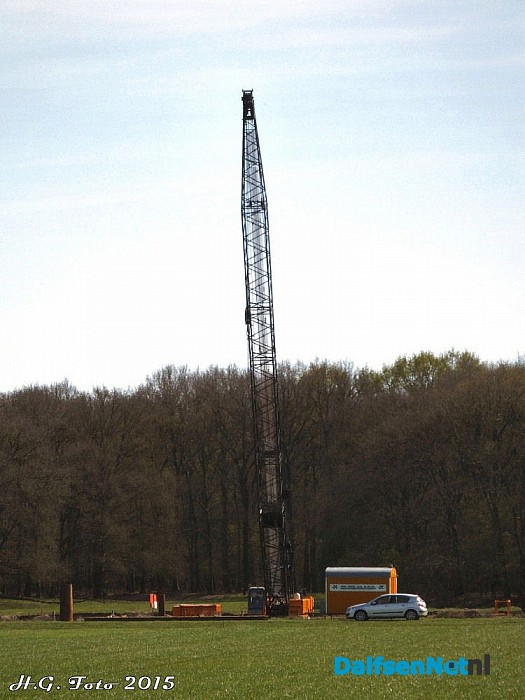 Aanleg noodweg Oudleusen gestart. - Foto: H.G. Foto