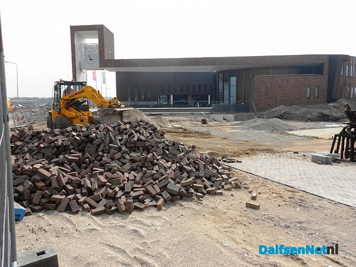 Werkzaamheden rond het gemeentehuis