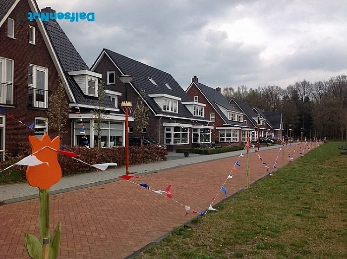 Eerste straatversiering?! - Foto: Eigen geleverde foto
