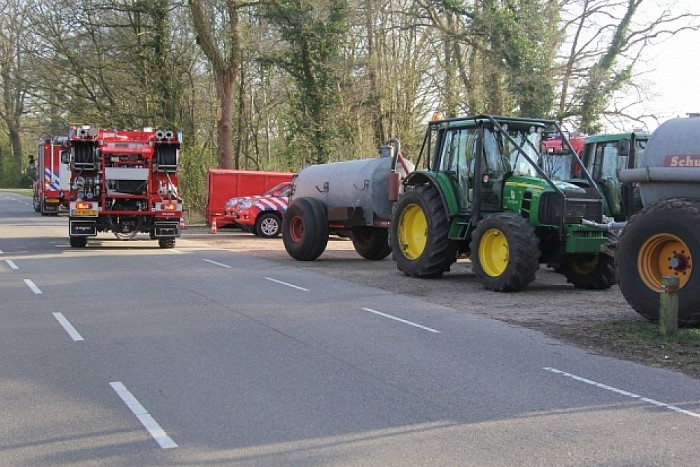 Dalfser brandweer houdt oefening met boeren