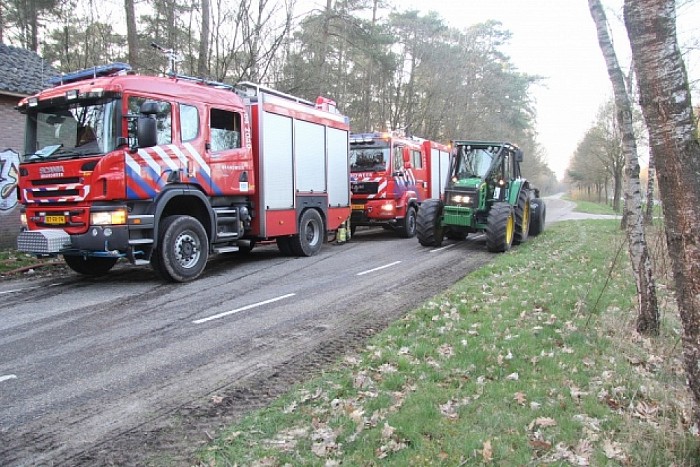 Dalfser brandweer houdt oefening met boeren