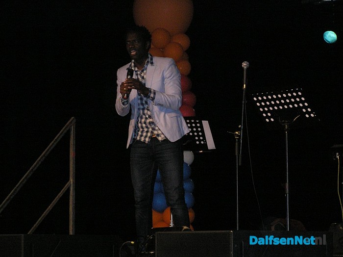 Sing for the KING
