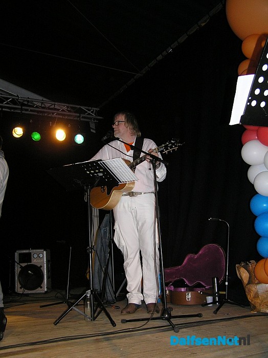 Sing for the KING