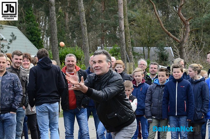 Eieren gooien bij Calluna - Foto: Johan Bokma