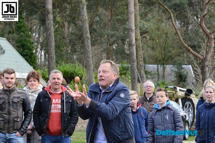 Eieren gooien bij Calluna - Foto: Johan Bokma