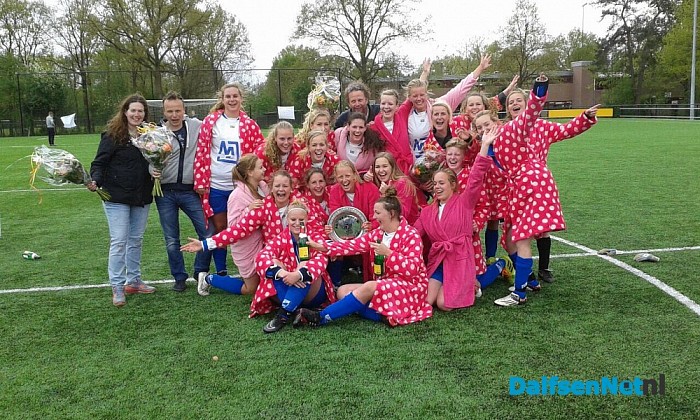 Dames 2 ASC’62 promoveert naar derde klasse