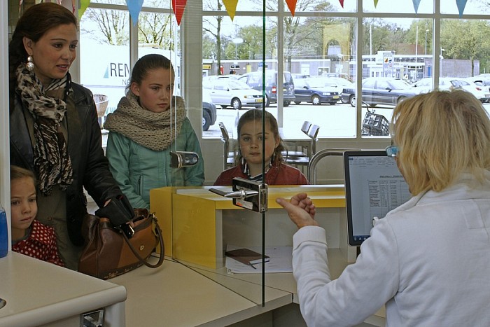 Start nieuwe zwemseizoen voor Dalfser openluchtbaden - Foto: Paul Scholten
