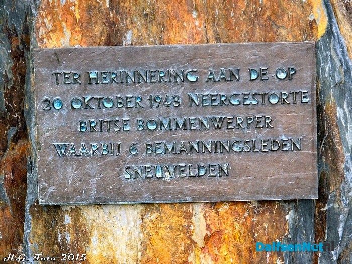 Herdenking in Oudleusen - Foto: H.G. Foto