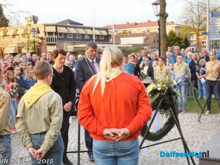Grote belangstelling bij Herdenking Nieuwleusen. - Foto: H.G. Foto