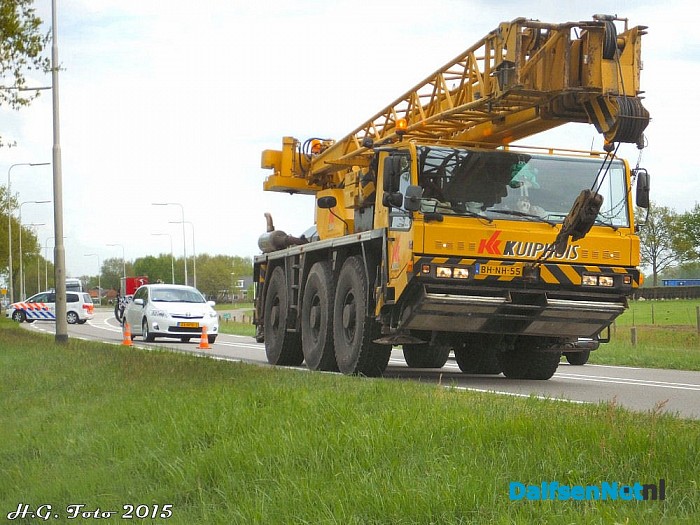 Één rijbaan N340 bij Oudleusen tijdelijk geblokkeerd. - Foto: H.G. Foto