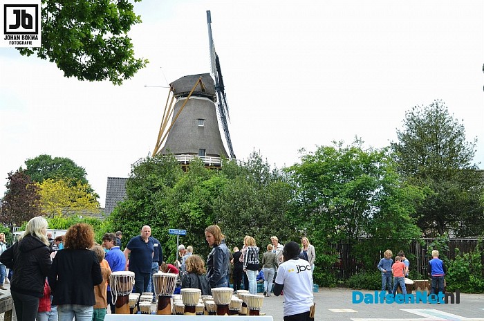 Up4us met een spetterend optreden in Hoonhorst - Foto: Johan Bokma