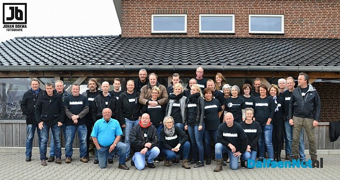Papa di Grazzi met een gelikte show op Mid Feest Nieuwleusen - Foto: Johan Bokma
