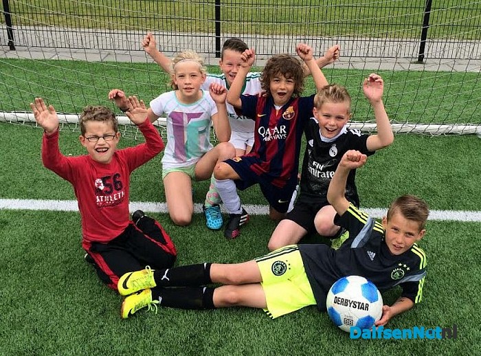 Afsluiting voetbalseizoen ASC’62 met bezichtiging nieuw/verbouw