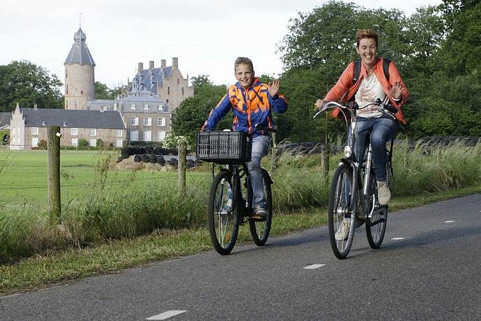 Fietsdriedaagse Dalfsen – 1e dag - Foto: Paul Scholten