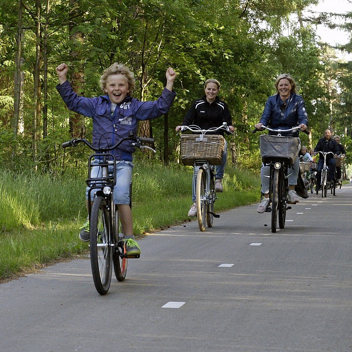 Fietsdriedaagse Dalfsen – 1e dag - Foto: Paul Scholten