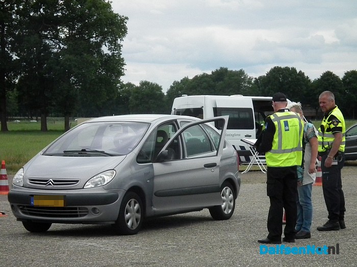 Wederom politie controle bij Oudleusen - Foto: Robert Bril