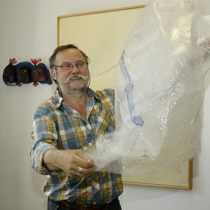 Kunstenaar Max Timmerman exposeert - Foto: Paul Scholten
