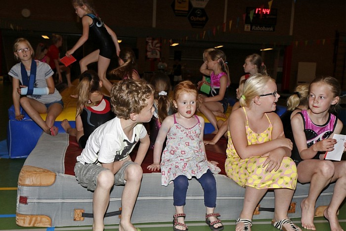Recordpoging saltospringen gelukt! - Foto: Paul Scholten