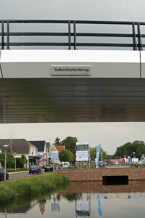 2 mijlpalen in Lemelerveld gevierd - Foto: Paul Scholten