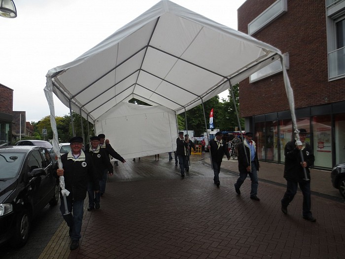 De Stuwzangers trotseren het slechte weer - Foto: Eigen geleverde foto