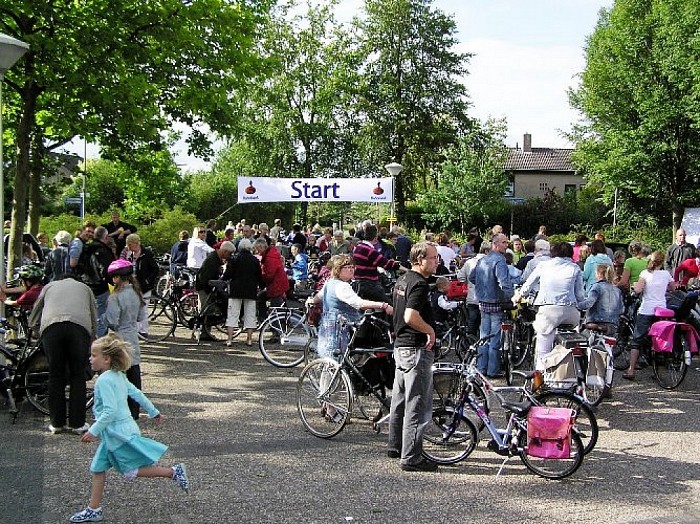 Dalfser Fiets3daagse as maandag van start - Foto: Eigen geleverde foto