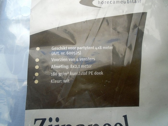 Wie heeft er een partytent verloren? Eigenaar Blij! - Foto: Lenze L