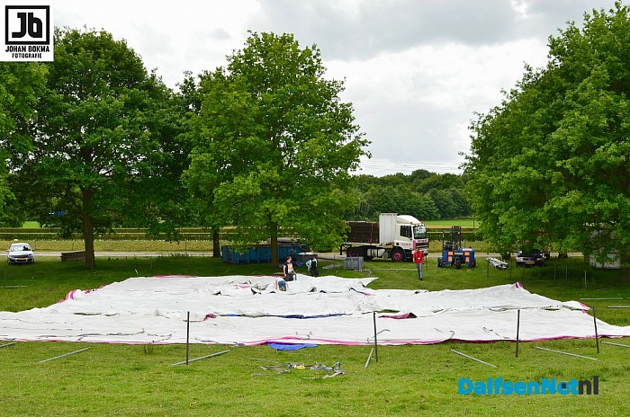 De opbouw Stone Rock Festival gaat in hoog tempo door! - Foto: Johan Bokma