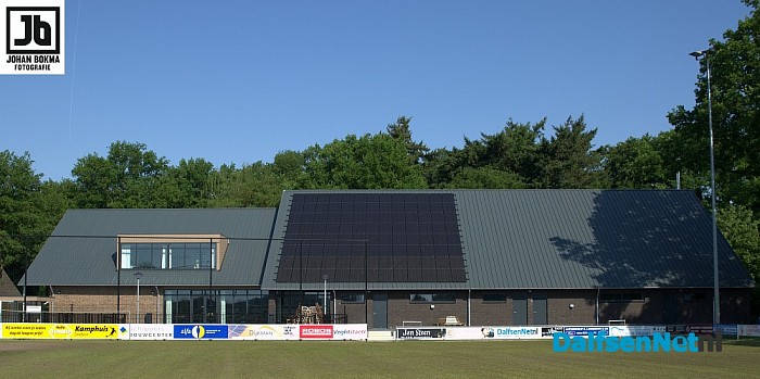 RTL voor opnames in Duurzaam Hoonhorst - Foto: Johan Bokma