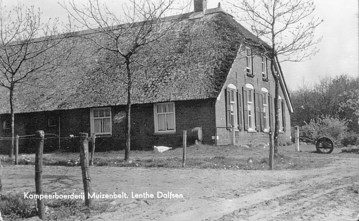 Oude krantenartikelen en foto’s - Foto: Eigen geleverde foto
