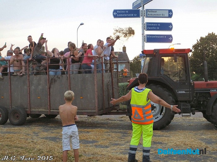 Intocht ‘Normaal”fans weer een groot spektakel. - Foto: H.G. Foto